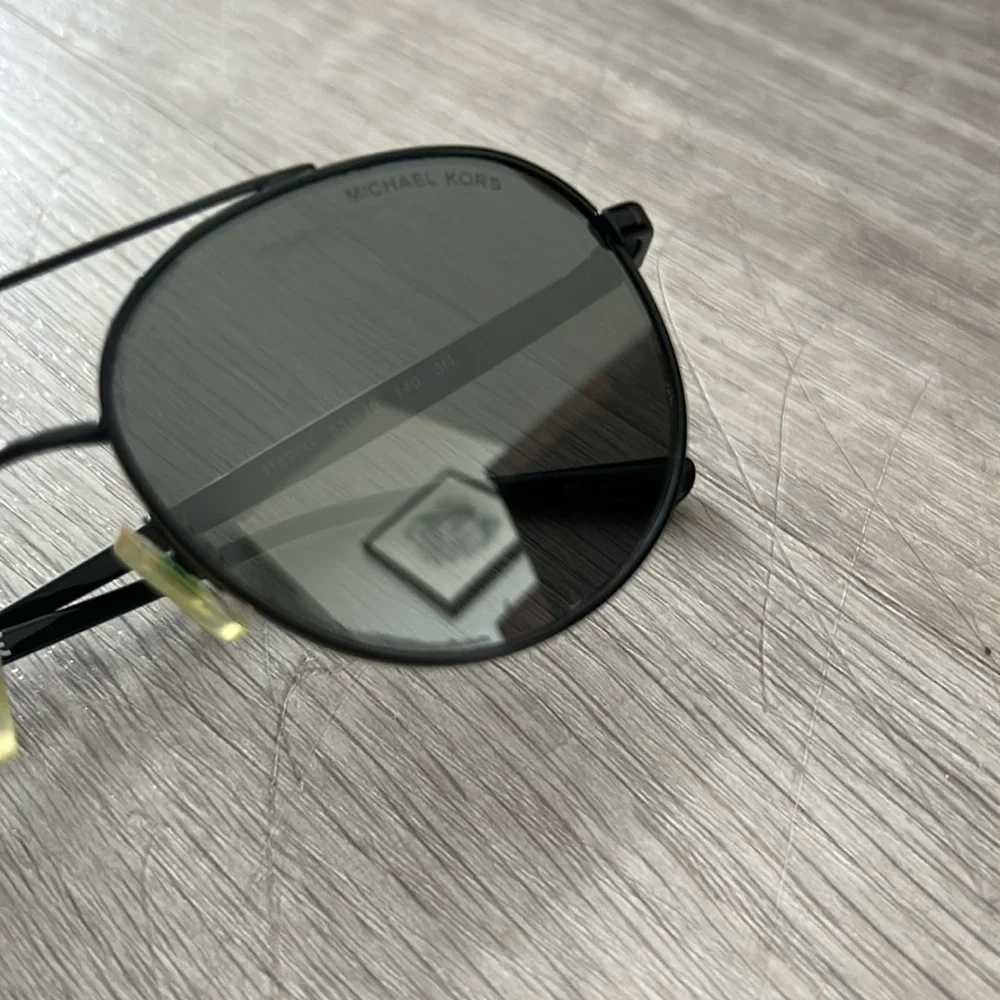 Michael Kors MK1021 (Lon) Sunglasses